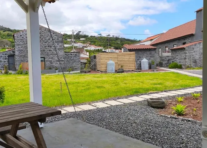 Cá Por Casa Pico-azevinho Apartamento *